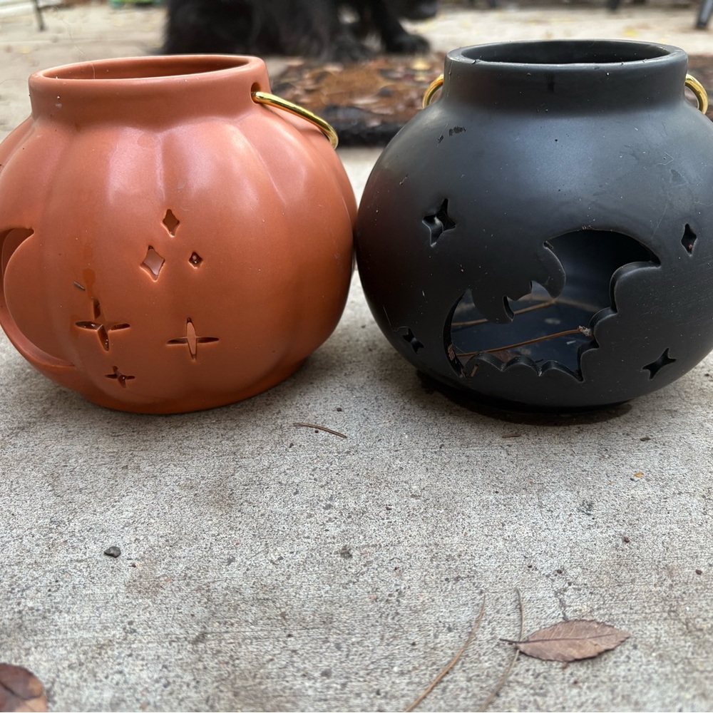 Pumpkin and Bat Design small lanterns
